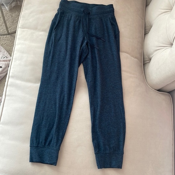 NWOT Lululemon ready to rulu joggers - Picture 1 of 3